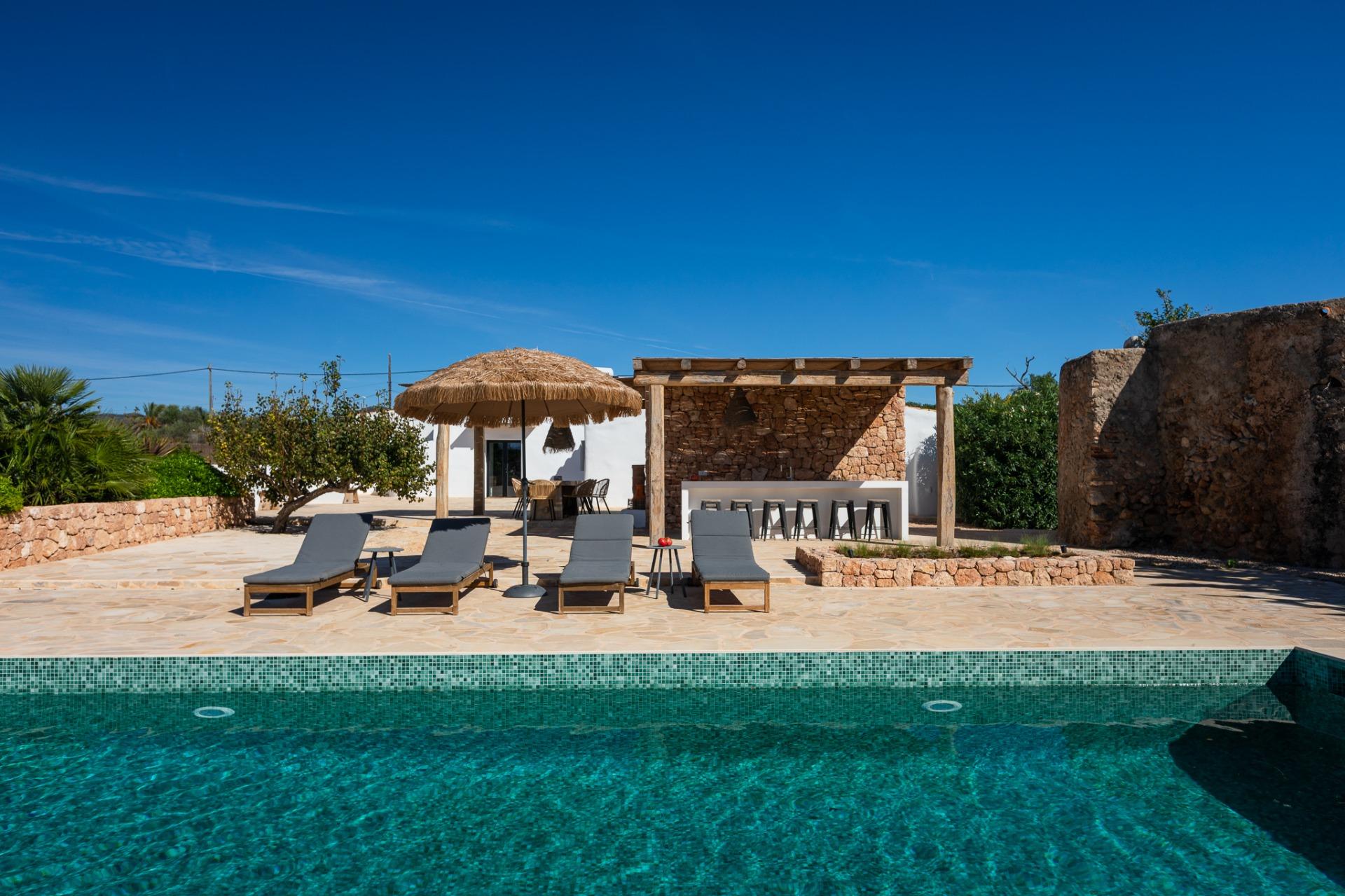 Villa Pirate