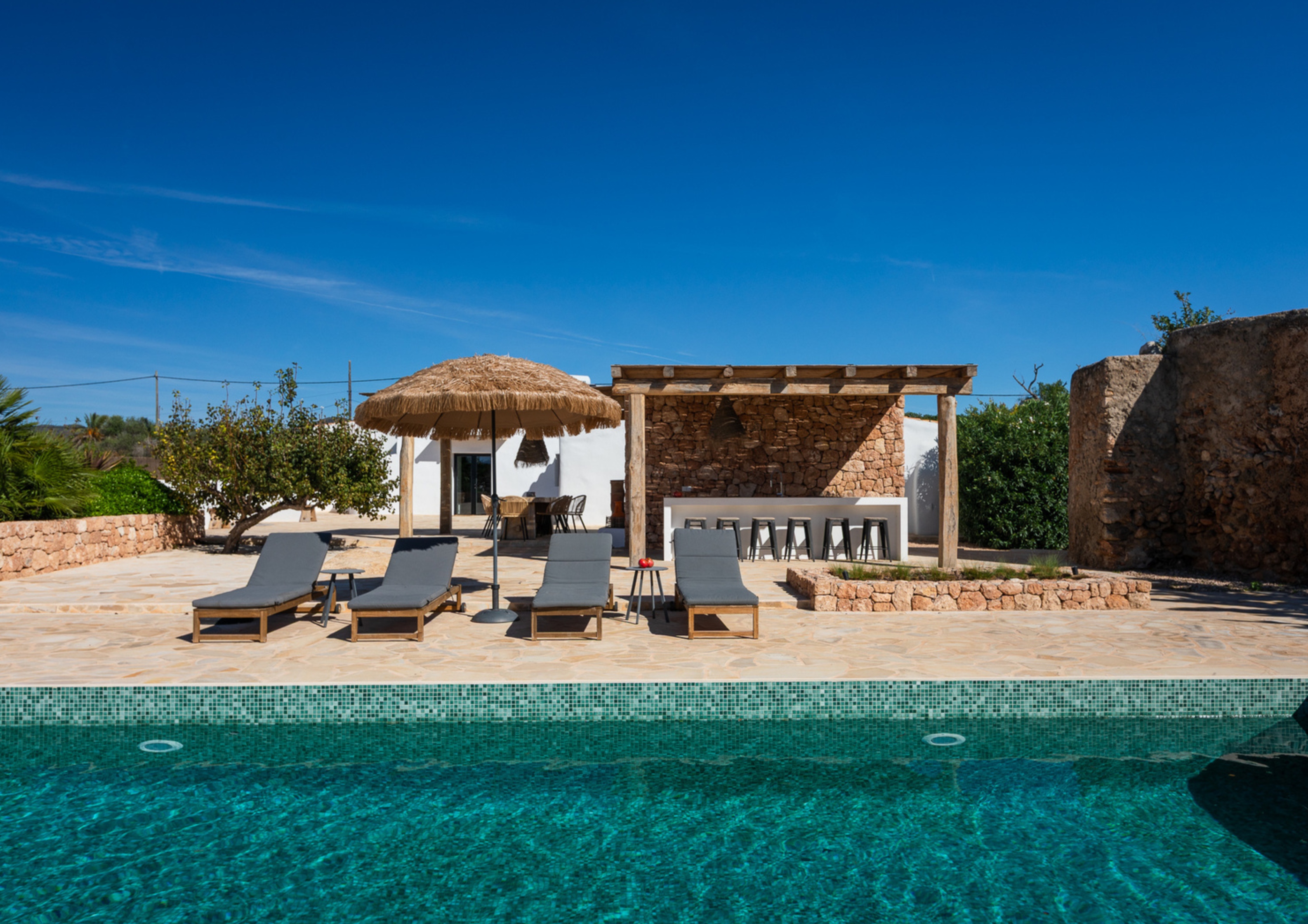 VILLA PIRATE