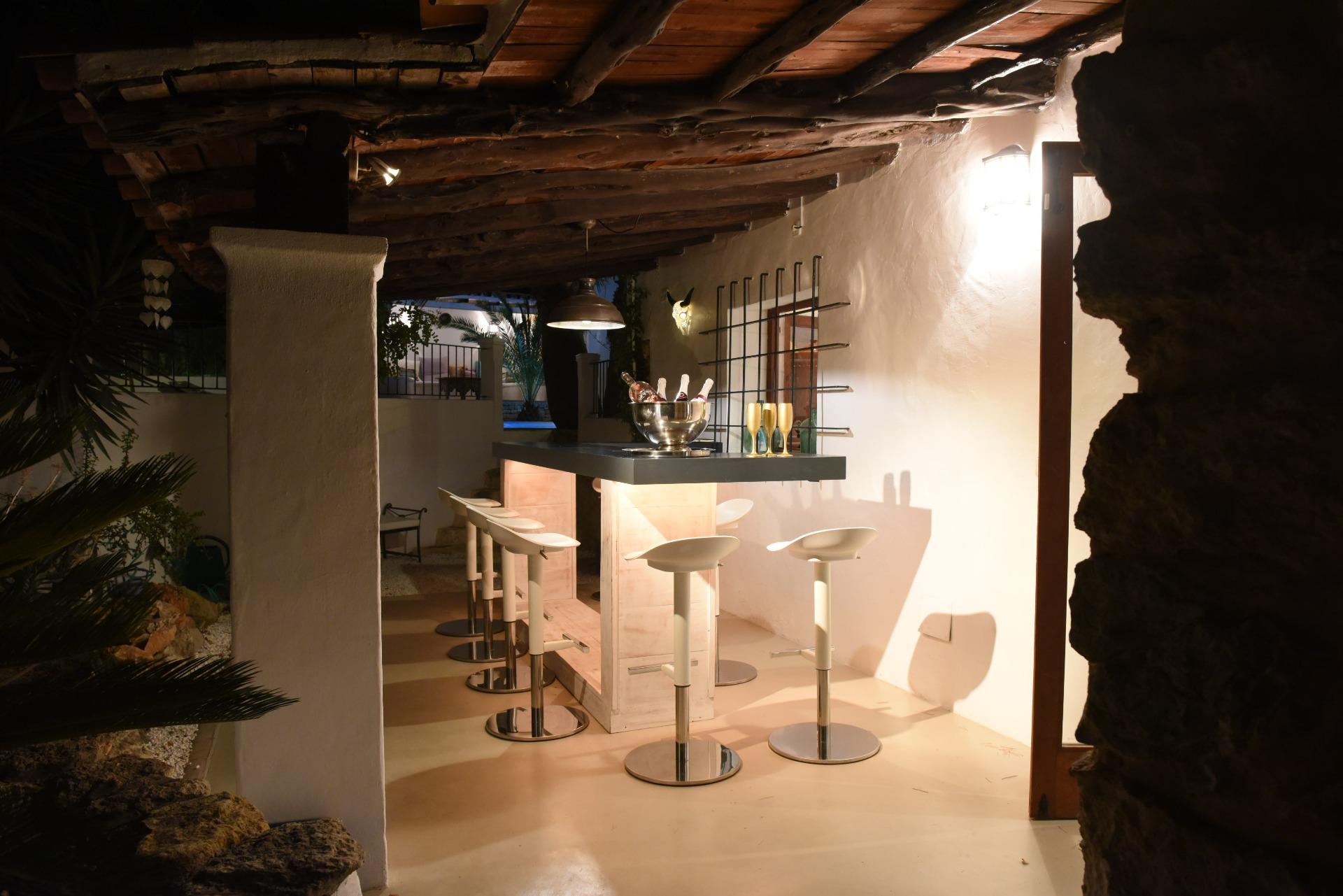 VILLA PARAISO