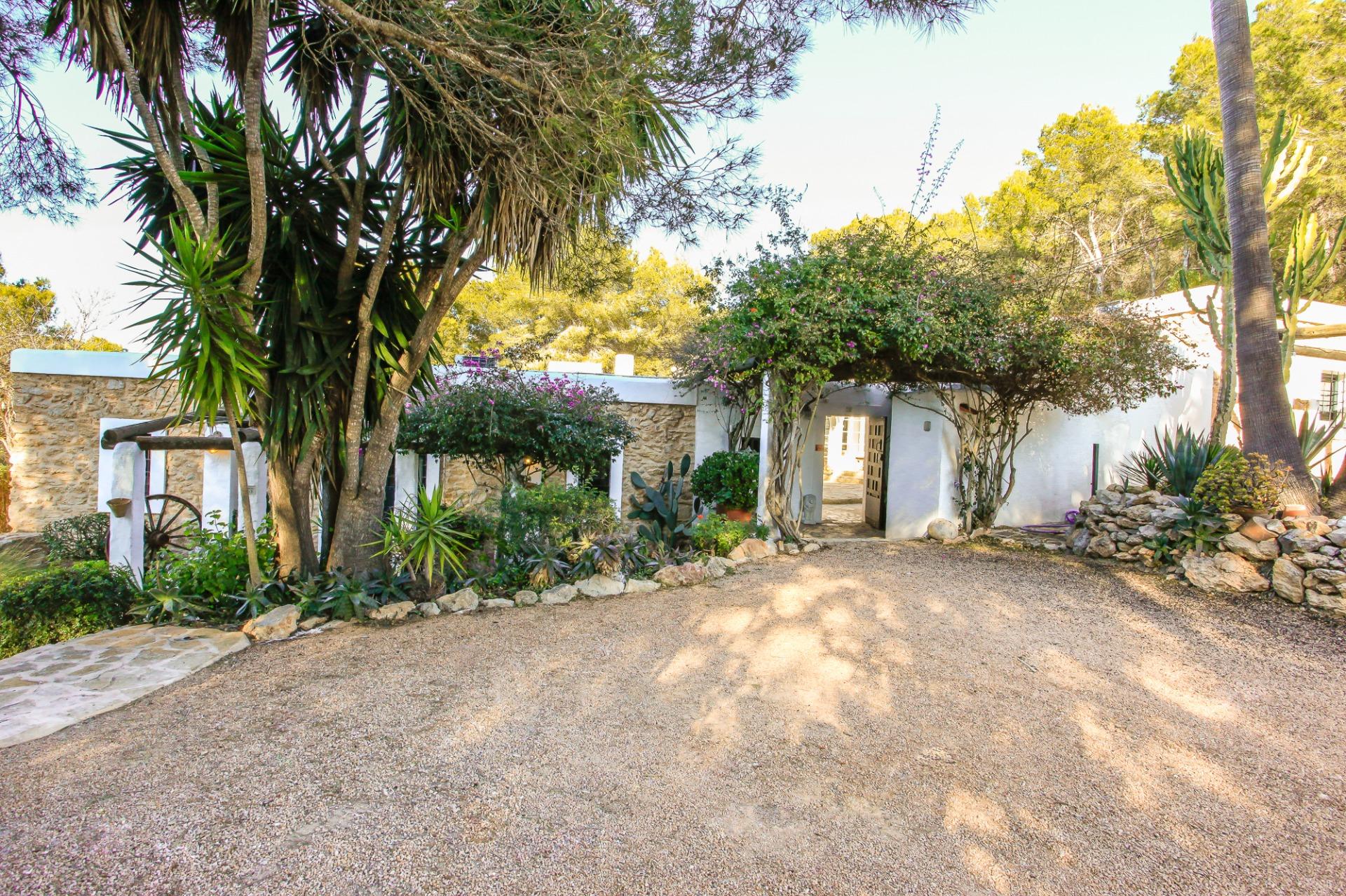 VILLA PARAISO