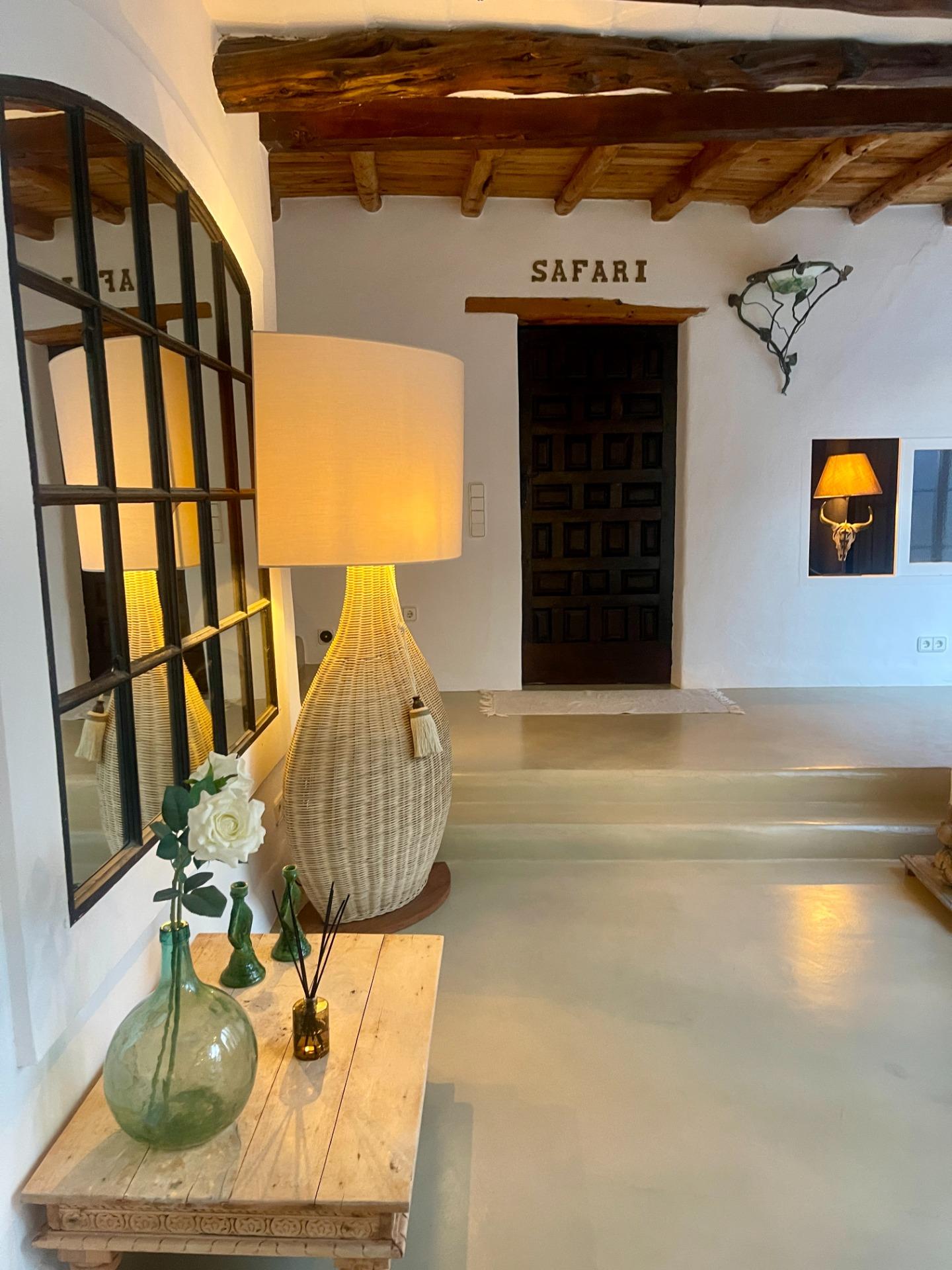 VILLA PARAISO
