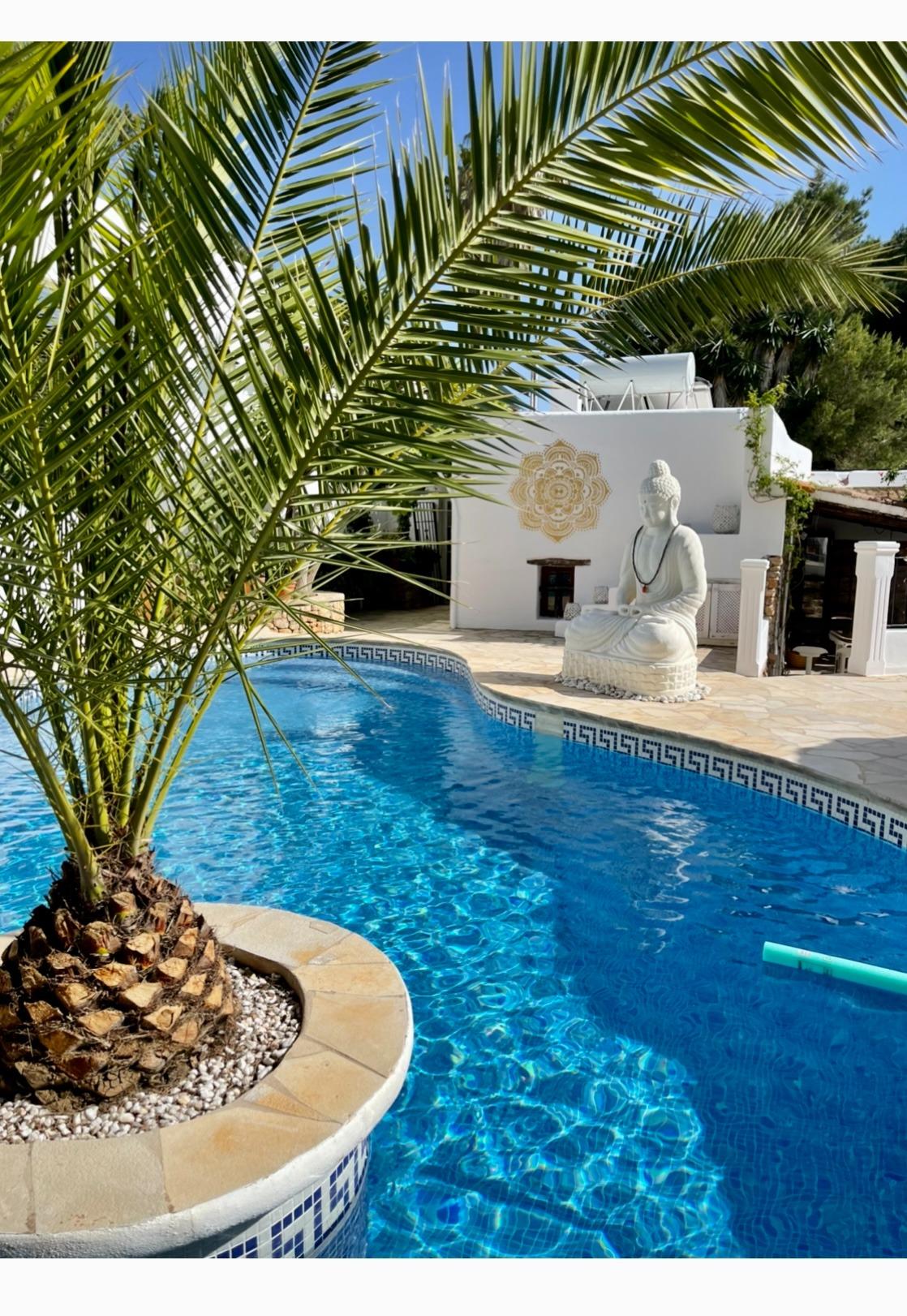 VILLA PARAISO