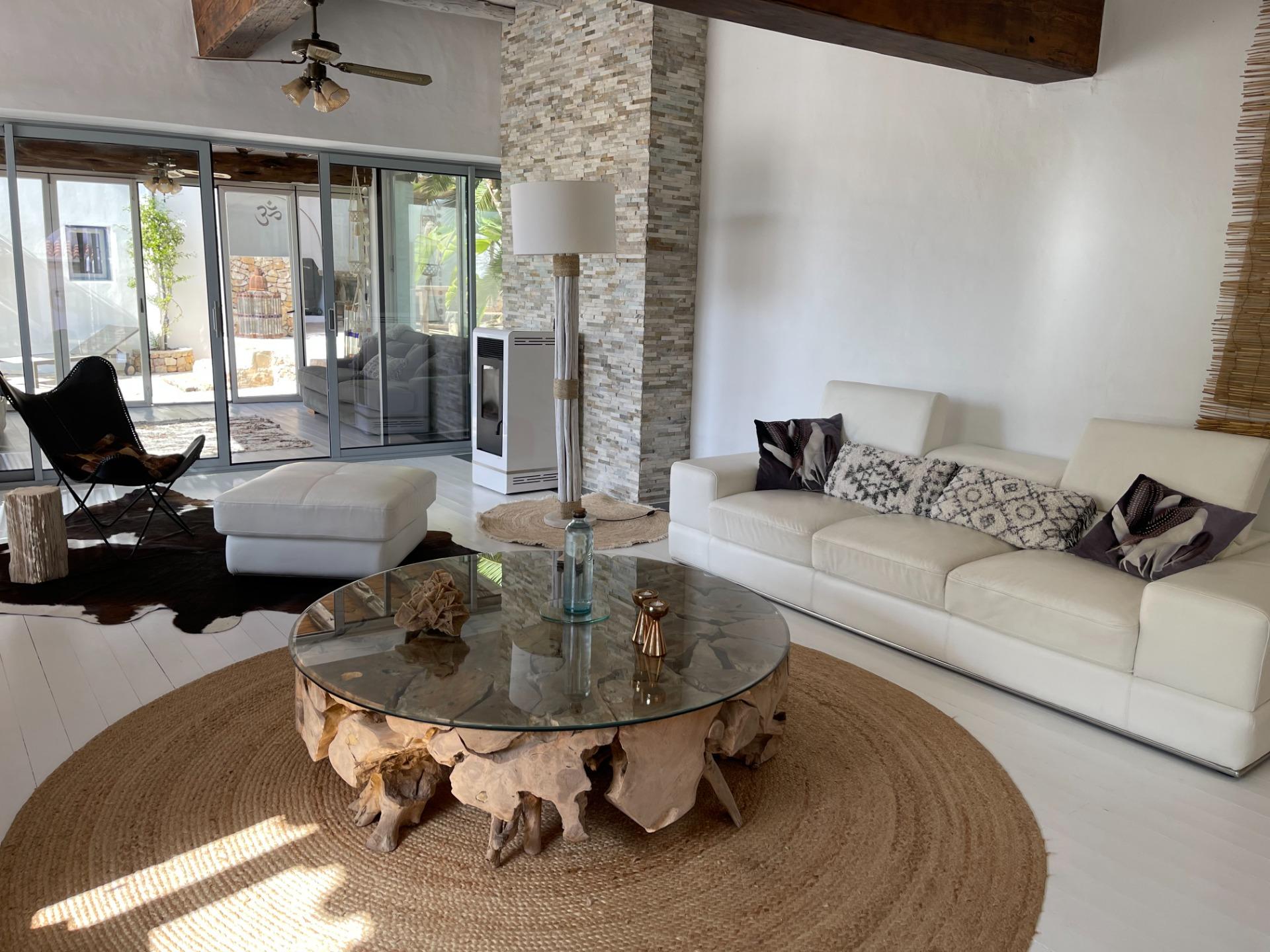 VILLA PARAISO