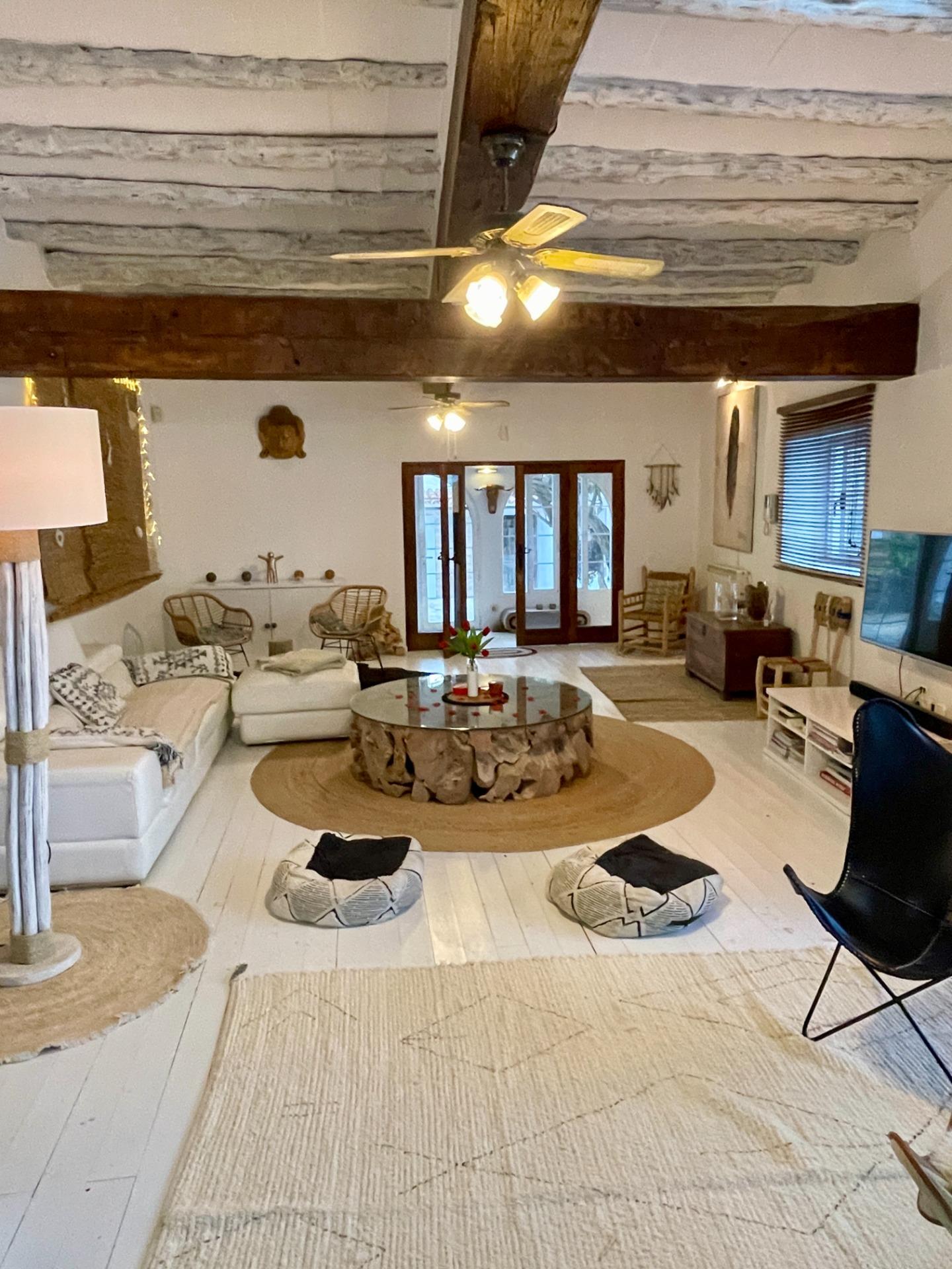 VILLA PARAISO