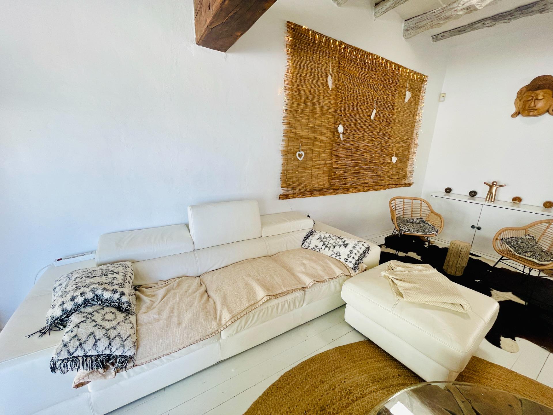 VILLA PARAISO