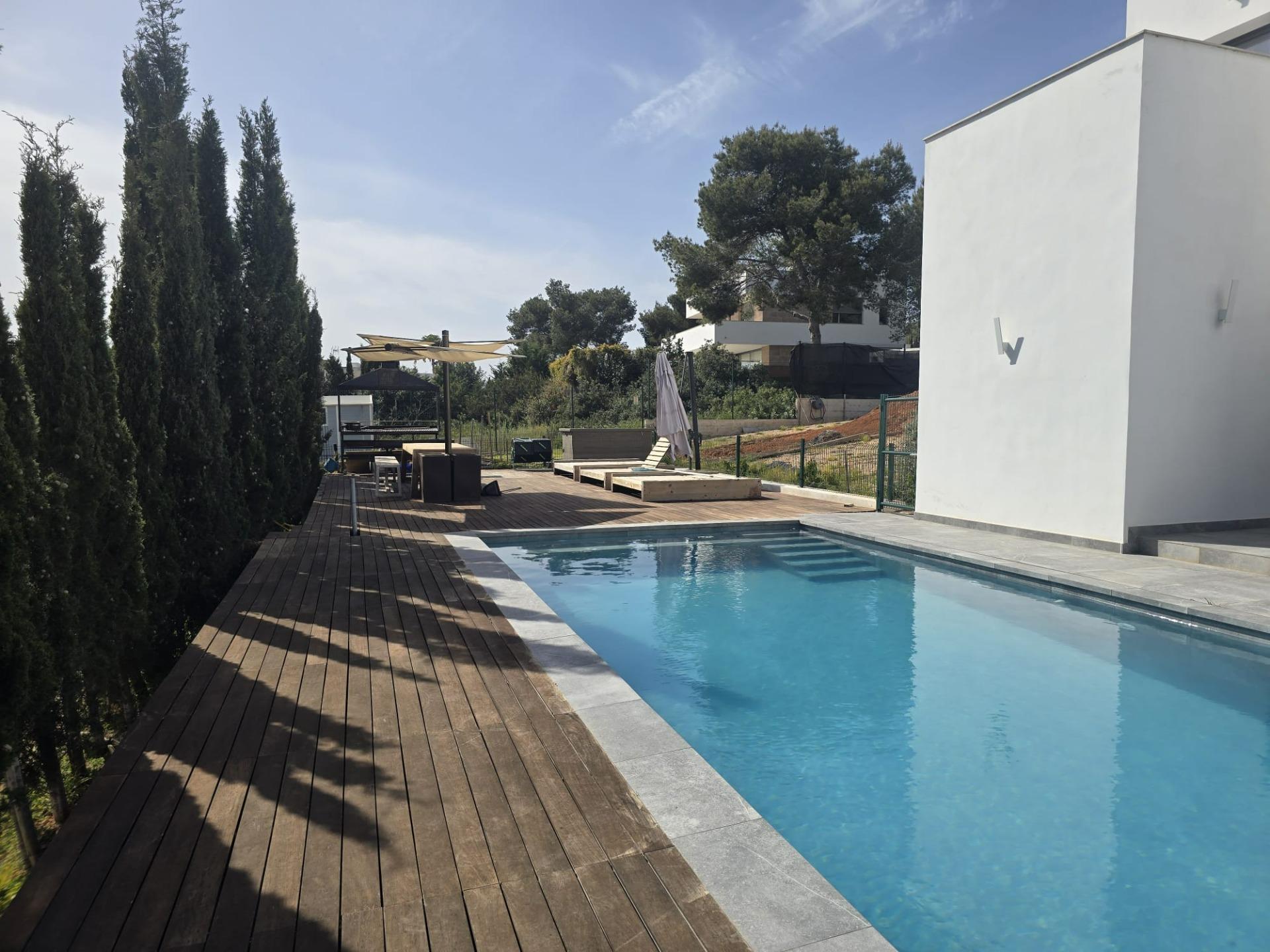 Villa Timber Essence