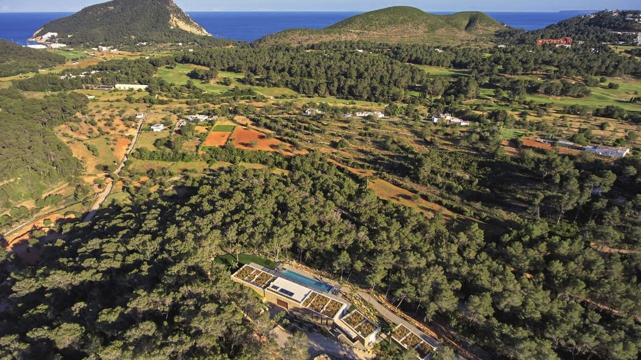 VILLA ROCK