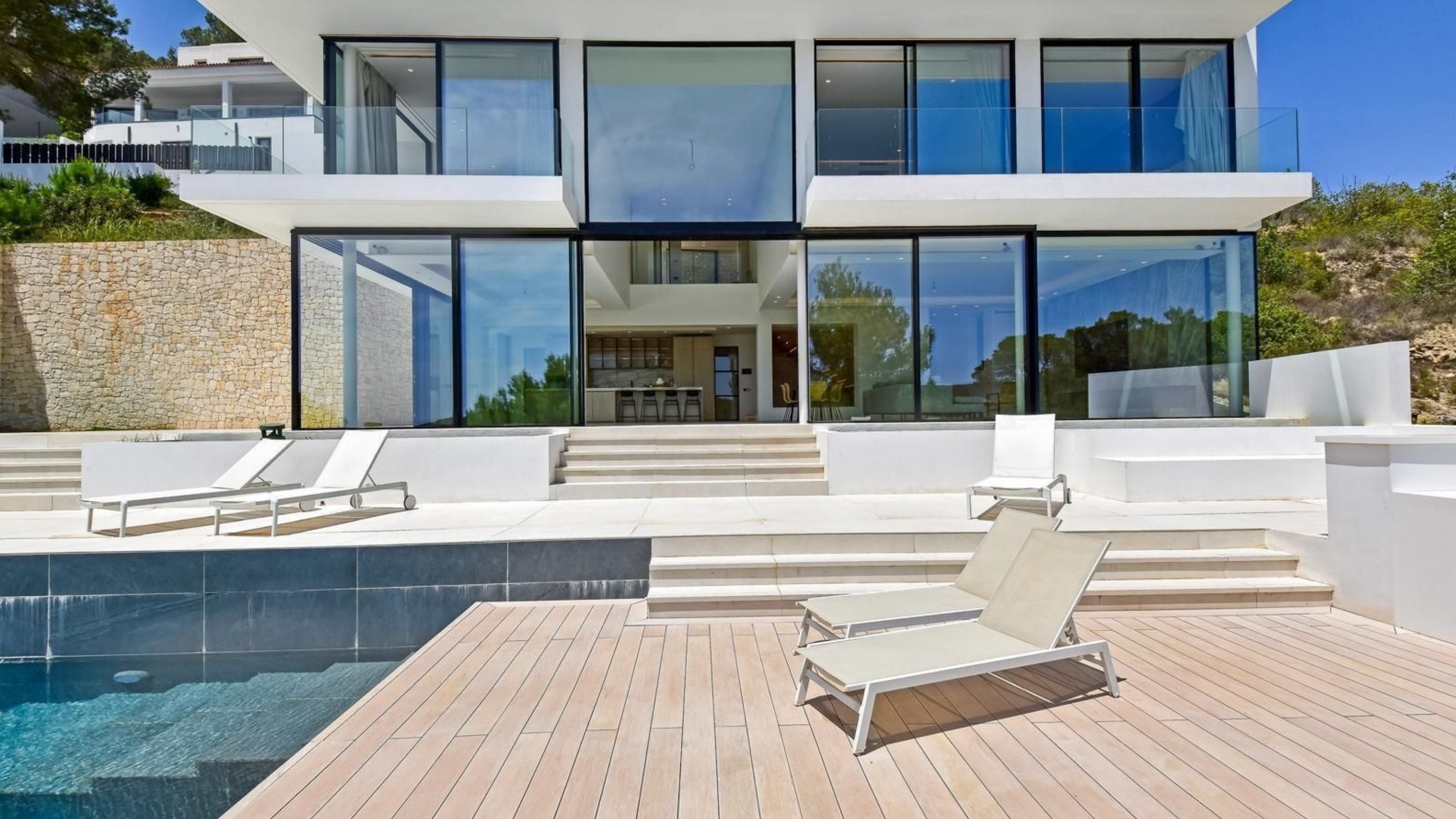VILLA BOSTON