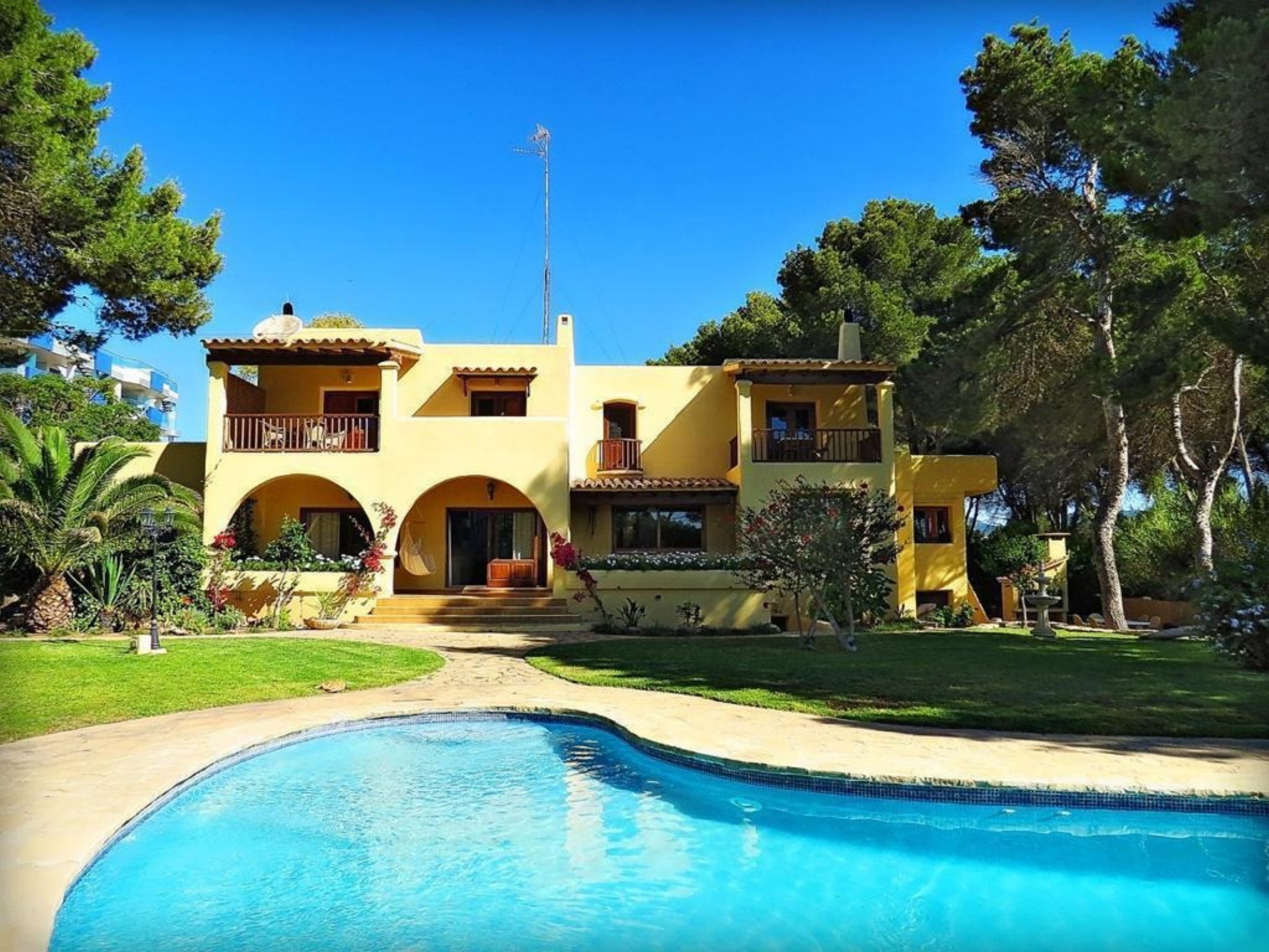 CASA SERENI