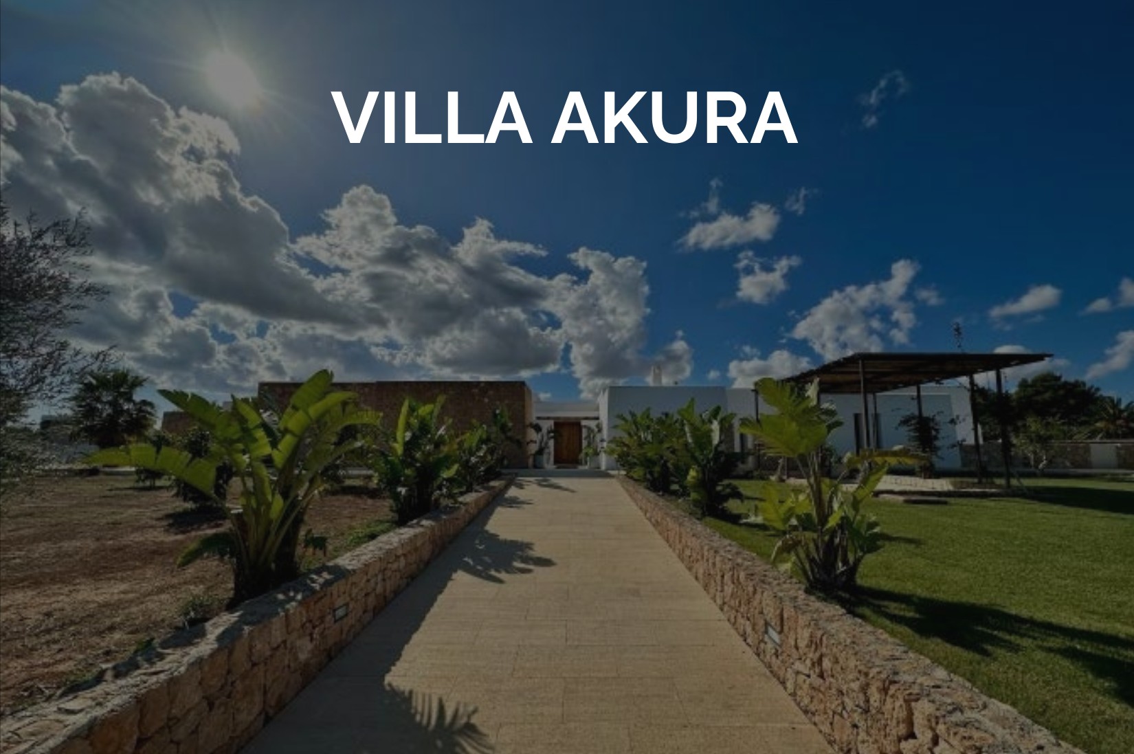 VILLA AKURA