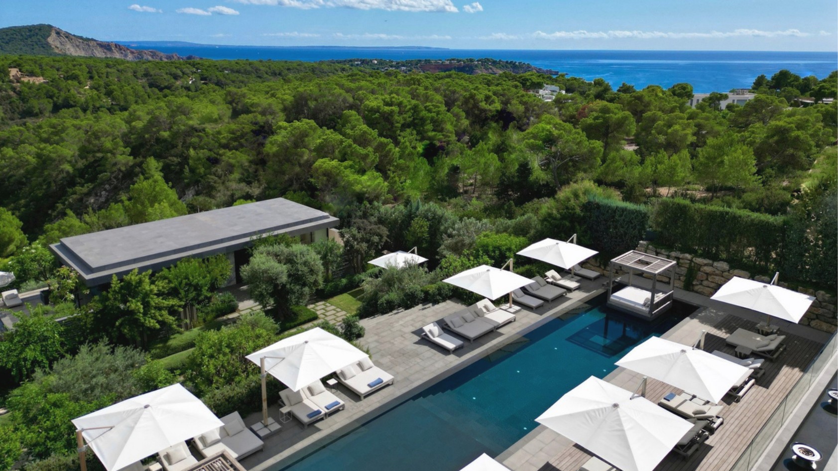 VILLA ALEGRE