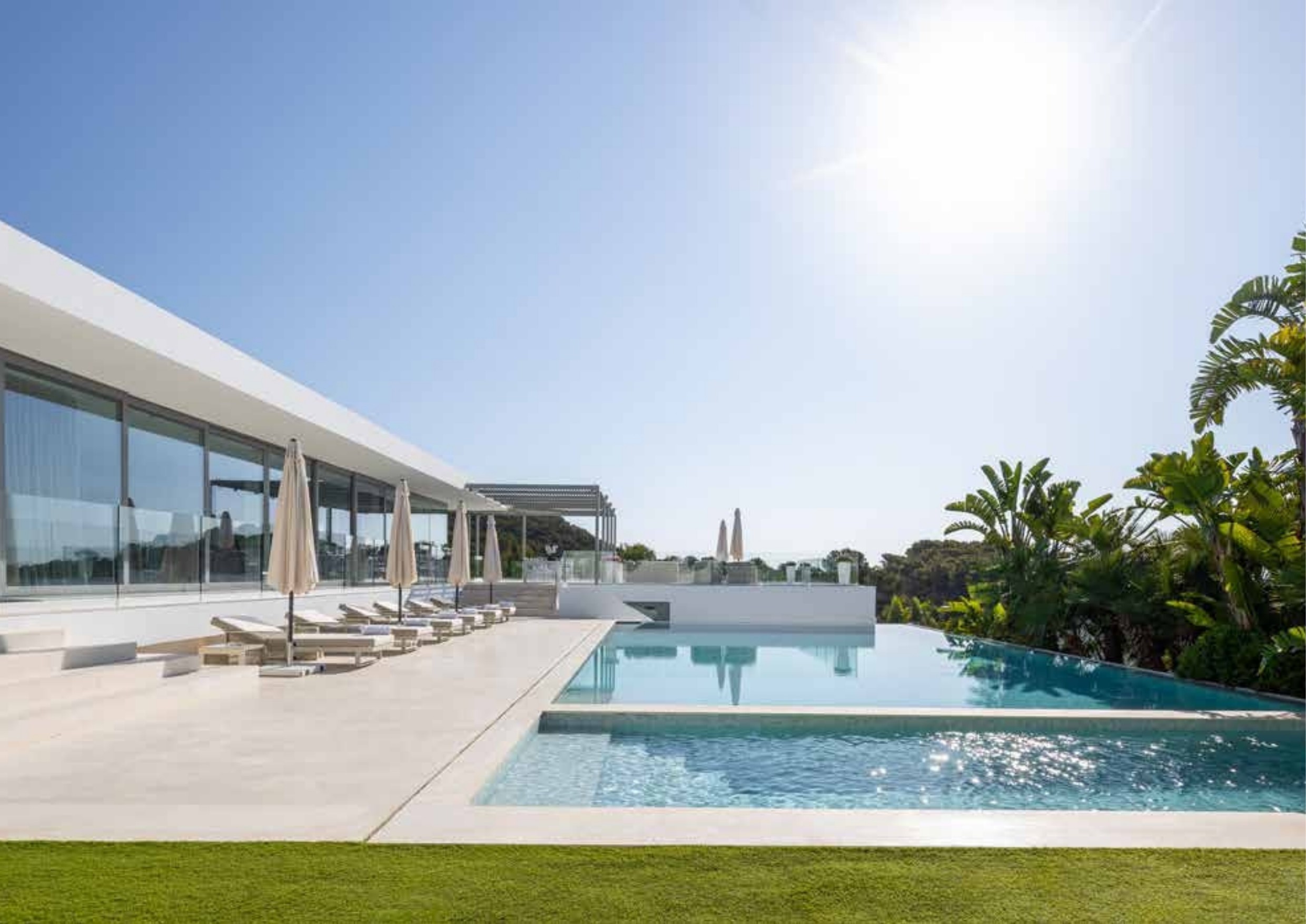VILLA AZKA