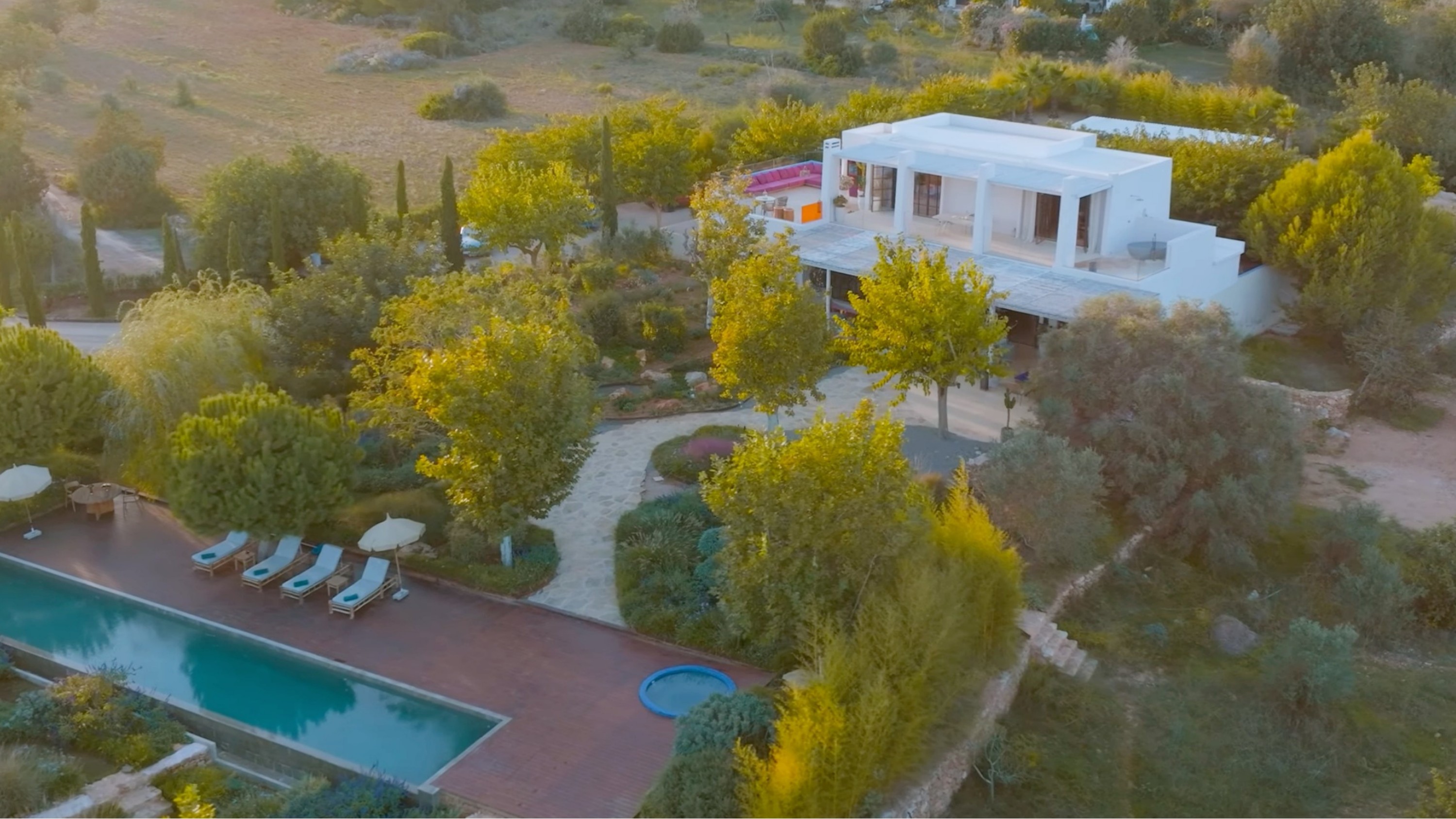 VILLA LÚMINA AZUL