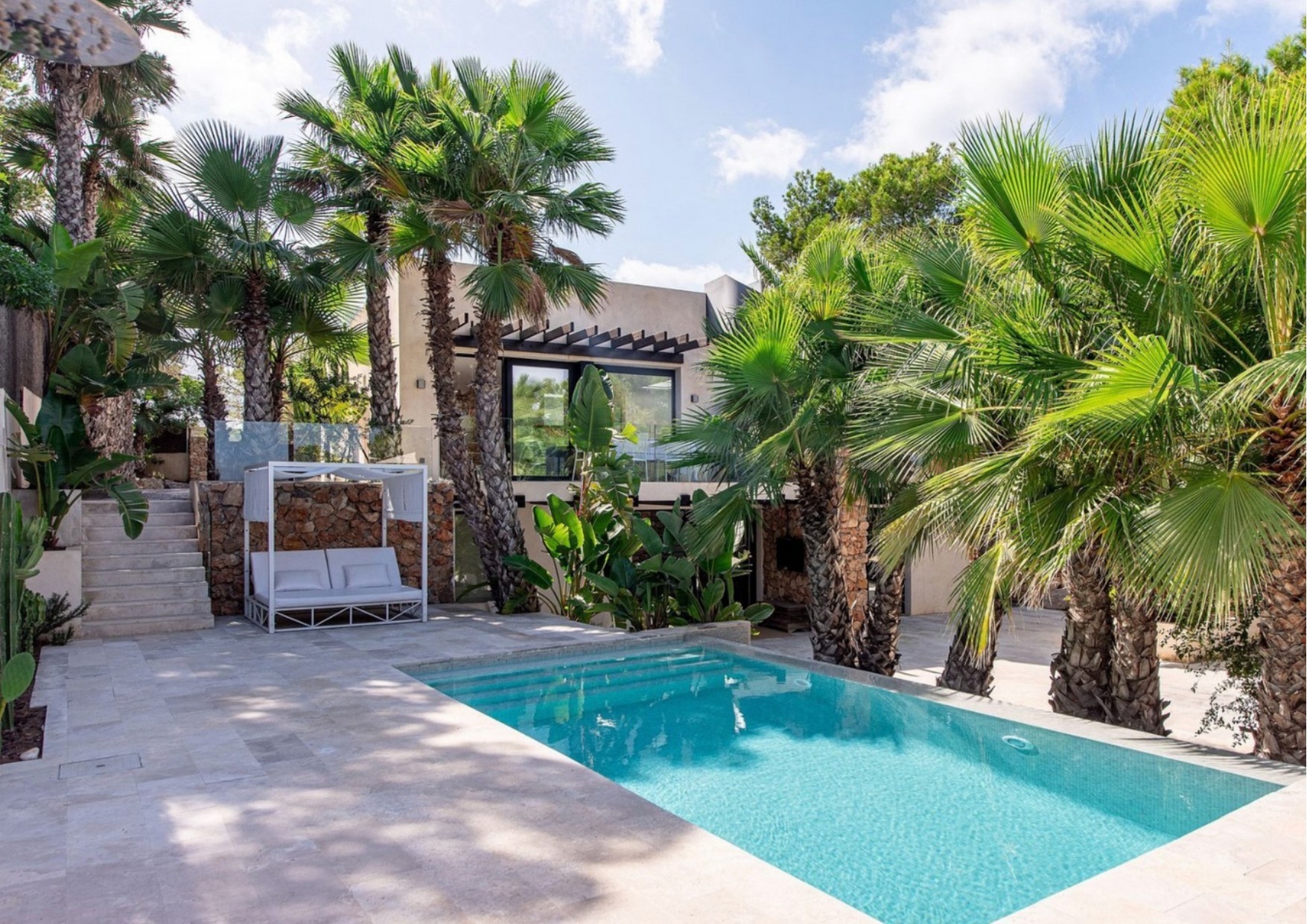 VILLA SILUETA