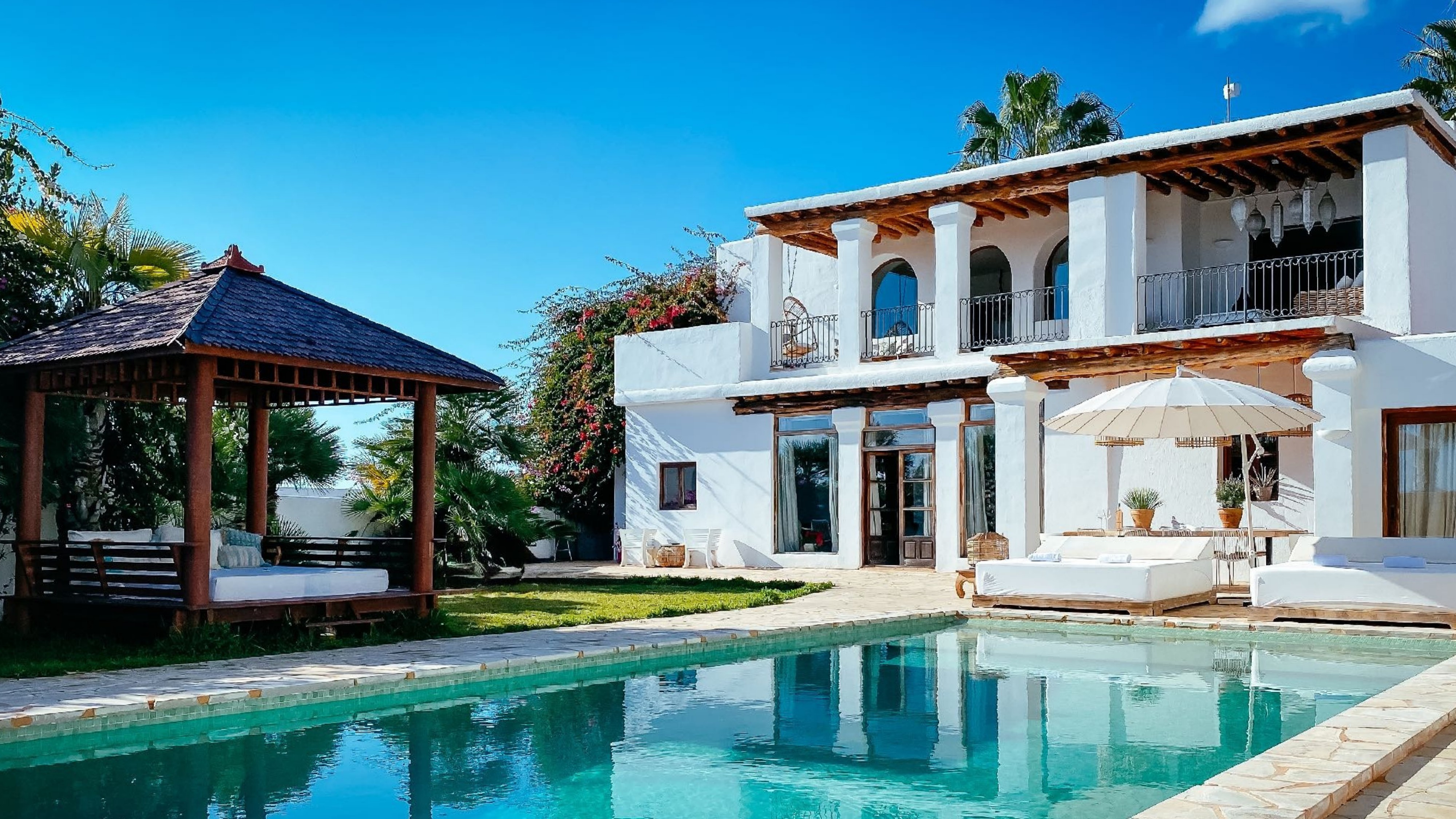 VILLA TES