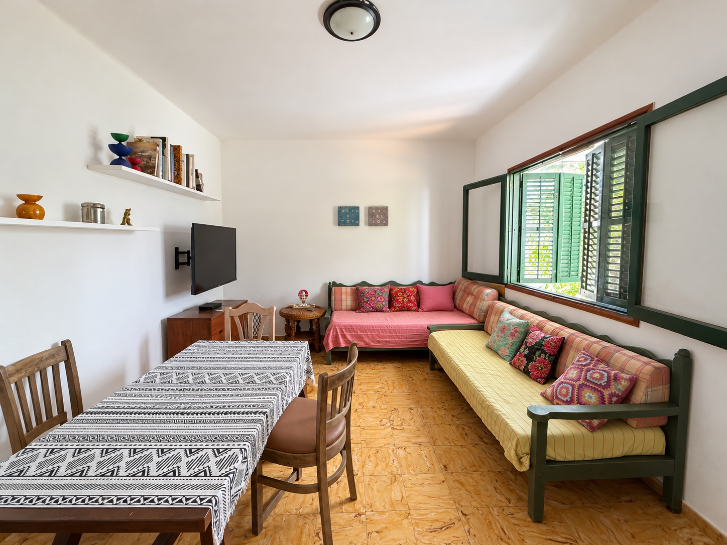  Investment of 2 houses in a mediterranean style,  Santa Eulalia del Rio 