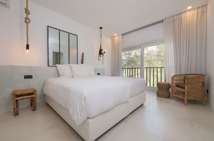 Luxury Villa Can Furnet 4