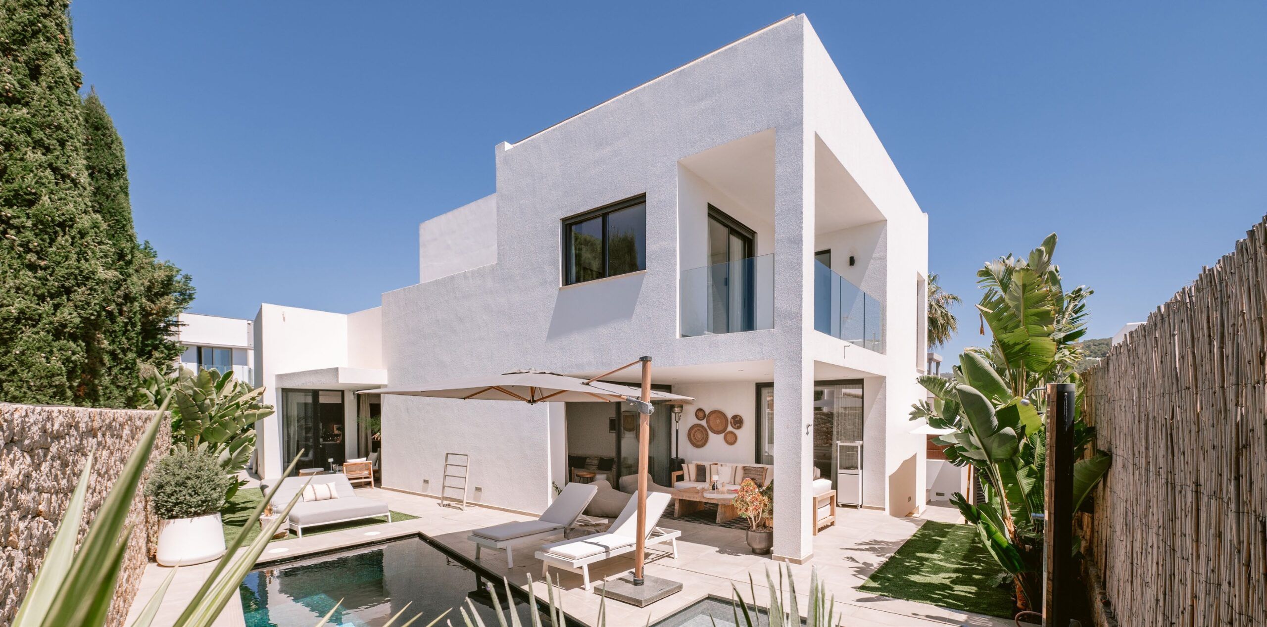 LUXURY VILLA JESUS 4