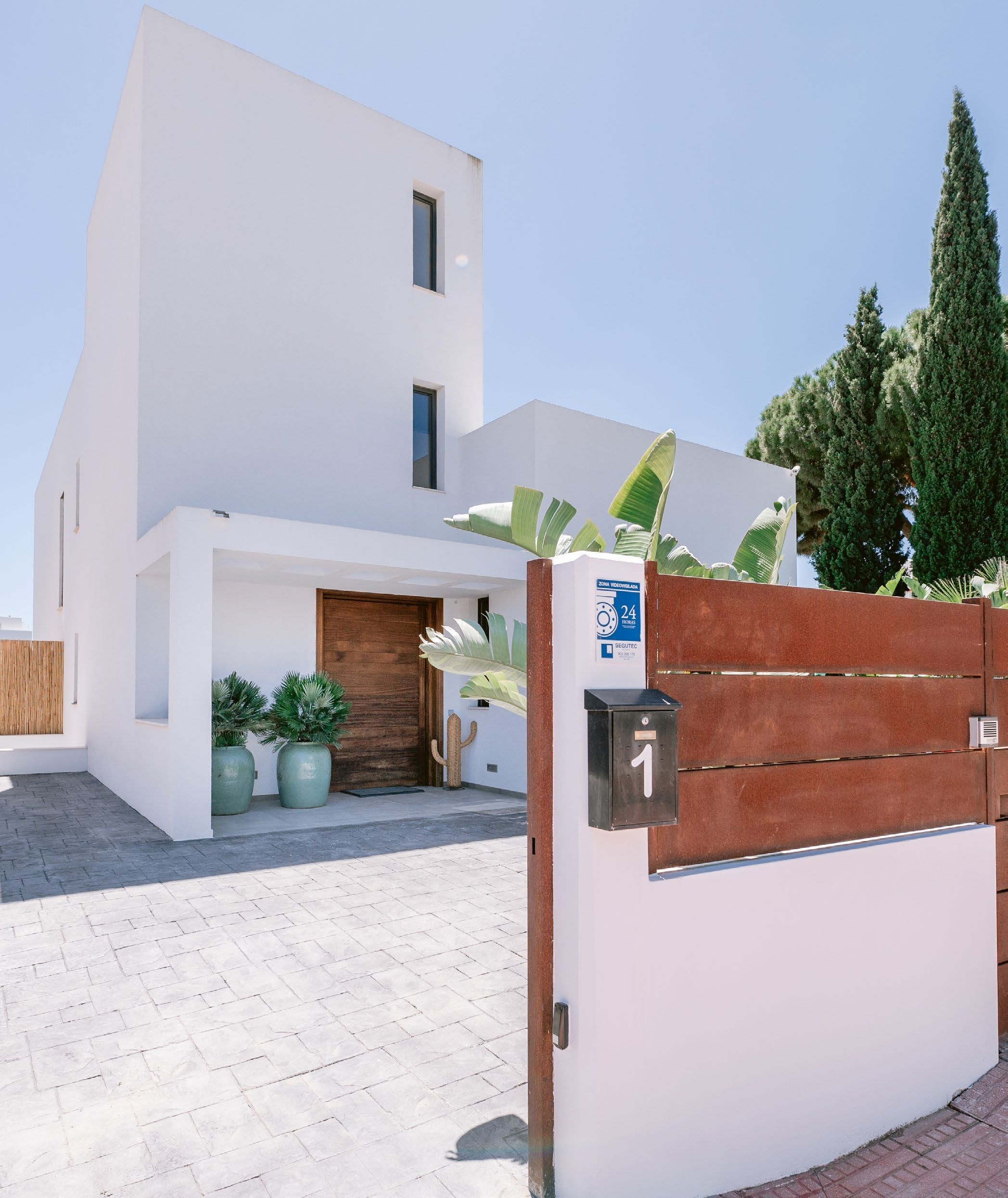 LUXURY VILLA JESUS 4