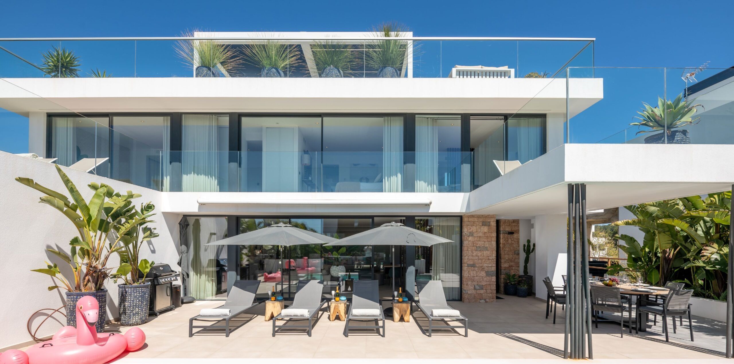 Villa 4, Talamanca