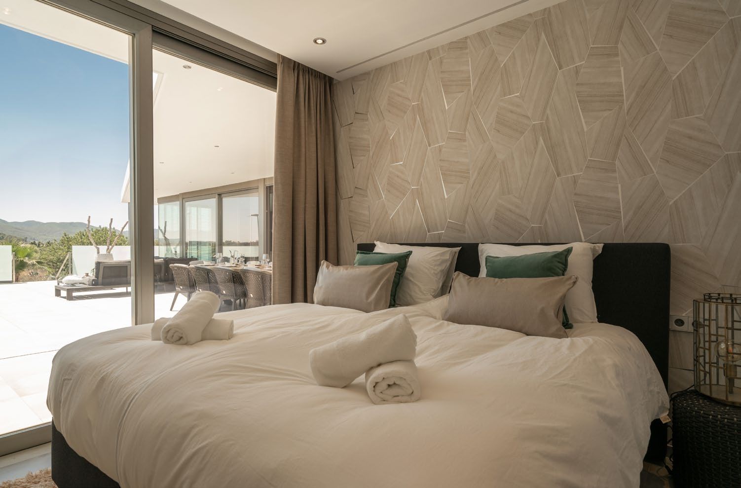 Luxury Talamanca 5