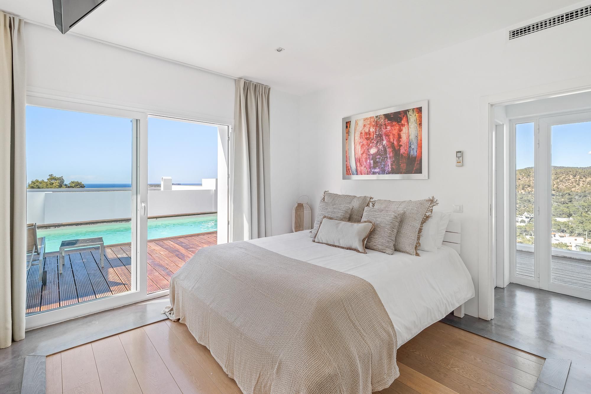 Luxury Villas in Cala Molí