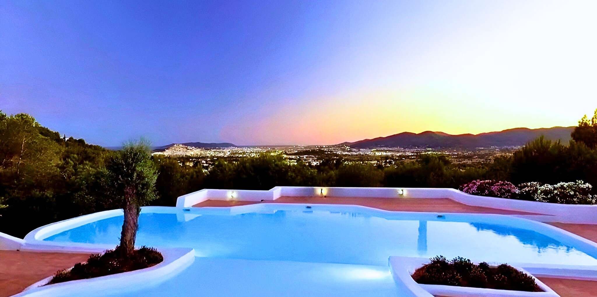 VILLA PARADISE Can Furnet