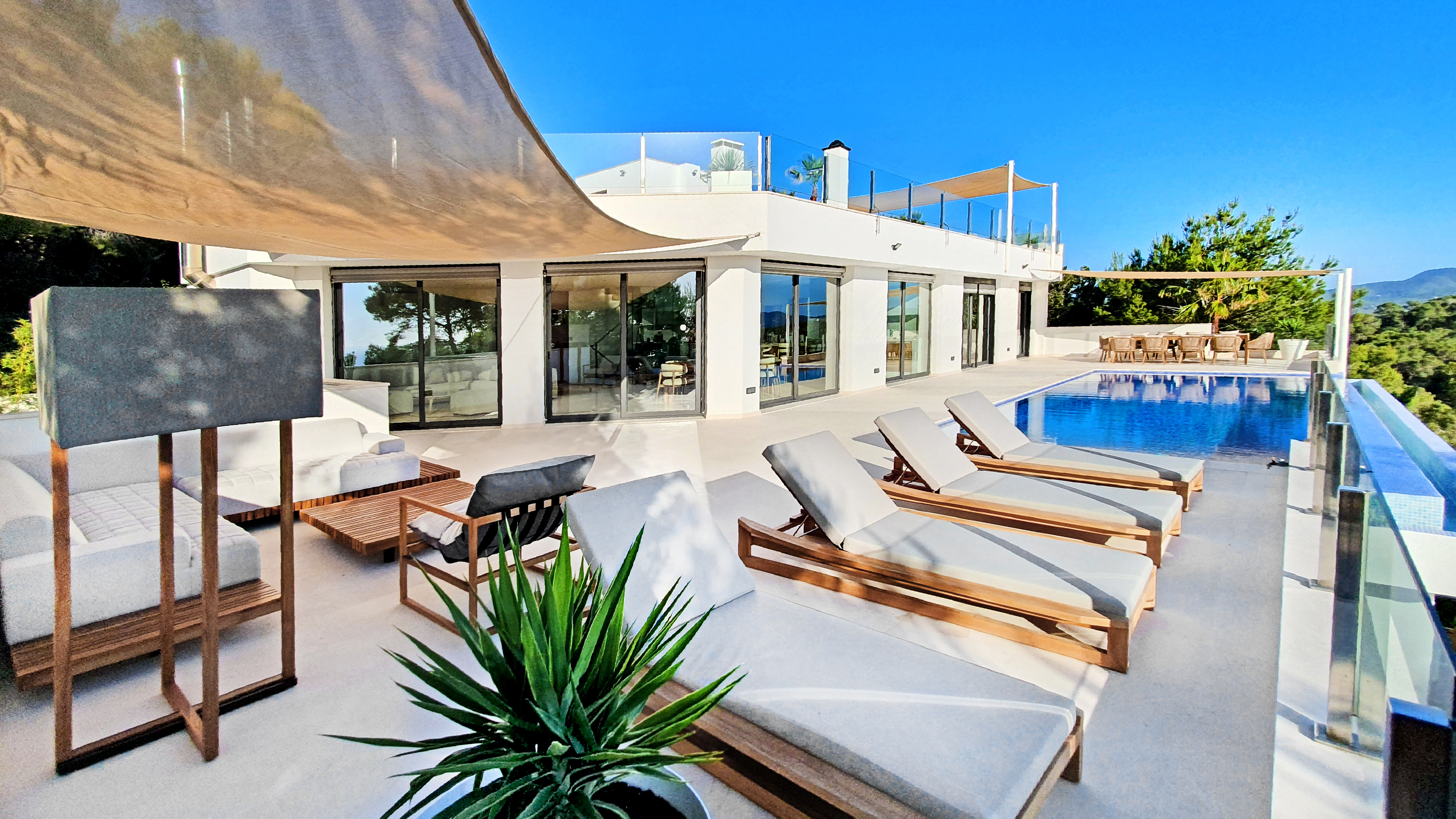 Villa con vistas panoramicas en alquiler anual